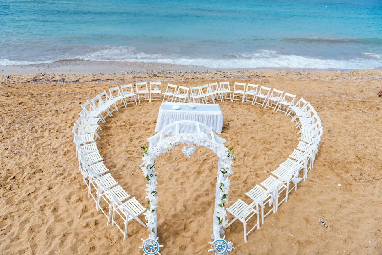 Book your wedding day in Paphos Beach